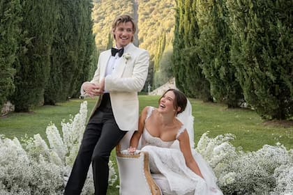Millie Bobby Brown se casó con el hijo de Jon Bon Jovi en Florencia, Italia (Foto: Instagram @milliebobbybrown)