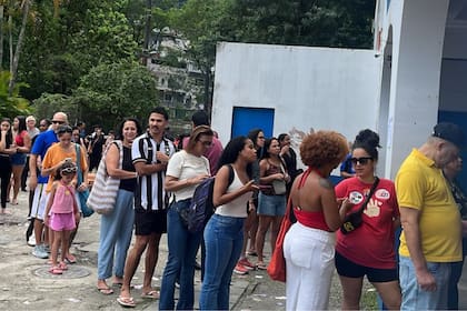 Millones de brasileros se acercan a las urnas para las elecciones de Brasil 2026