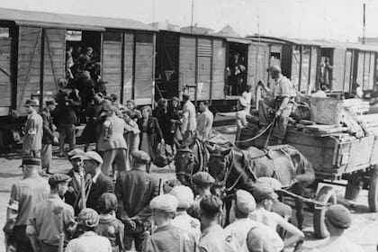 Millones de personas fueron llevadas en trenes hacia los campos de exterminio nazis