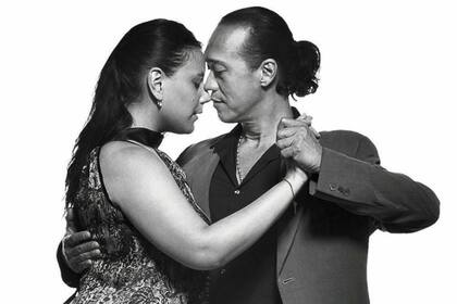 Milongueros es la muestra fotográfica creada por Nora Lezano