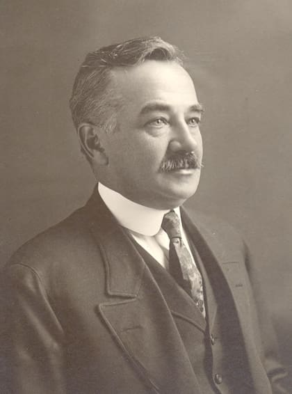 Milton Hershey fracasó una y otra vez, pero nunca se dio por vencido. En los tiempos difíciles, mantuvo un espíritu innovador y una mentalidad positiva.