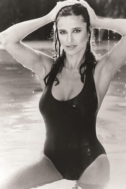 Mimi Rogers, la primera esposa de Tom Cruise