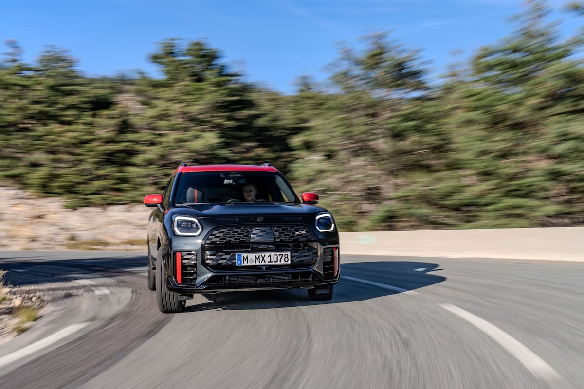 MINI amplió su gama deportiva en la Argentina con la llegada de dos nuevos modelos, en imagen, el John Cooper Works Countryman ALL4
