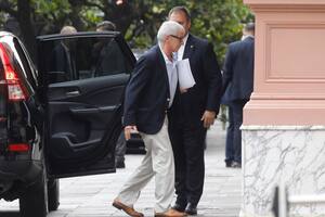 Ministros; casa de gobierno; Karina Milei; Nicolás Posse; Carlos Torrendell; Victoria Villarruel; Federico sturzenegger; Santiago Caputo; Luis Petri; Mariano Cúneo Libarona; Patricia Bullrich; Guillermo Francos