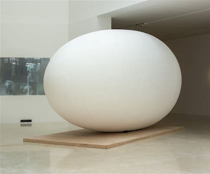 El huevo gigante de Peralta Ramos, 50 años después