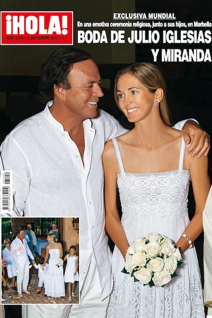 Miranda y Julio dieron el “sí, quiero” el 24 de agosto de 2010, tras veinte años de felicidad. La íntima ceremonia –sólo estuvieron sus cinco hijos y los caseros– se celebró en la finca familiar “Cuatro Lunas”, en Marbella, y la novia vistió un diseño de Óscar de la Renta. ¡Hola! tuvo la exclusiva de la boda y le dedicó su tapa.