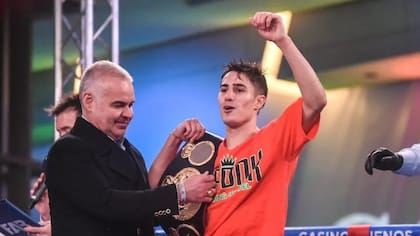 Mirco Cuello tiene 21 años, gran experiencia en amateur y buena formación técnica pese a ser un púgil de ataque y pegador