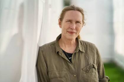 Miriam Toews es la escritora canadiense más conocida y premiada de su generación