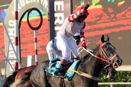 Miriñaque y Francisco Gonçalves volvieron a ser las estrellas en Palermo