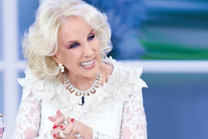 Mirtha evalúa volver a la TV