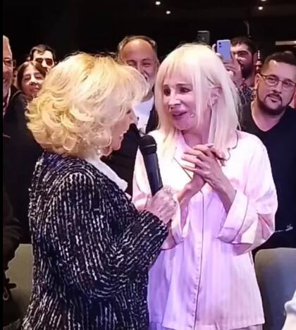 Mirtha Legrand asistió a la obra de Nacha Guevara