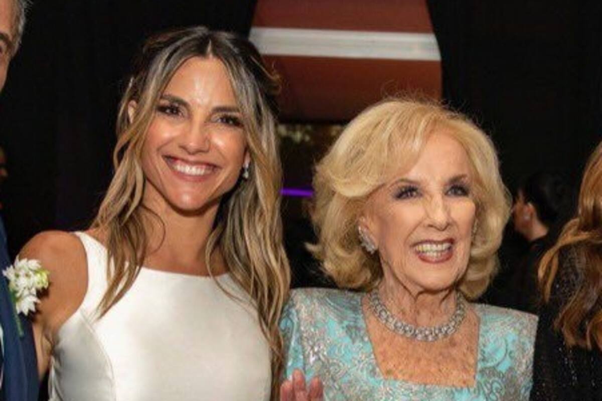 Mirtha Legrand con María Belén Ludueña en su casamiento