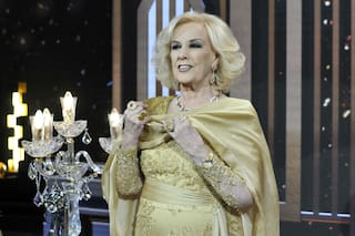 Los 50 años de Mirtha en la TV: la gran noche de la reina de los almuerzos