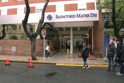 Mirtha Legrand permanece internada en el Sanatorio Mater Dei y continúa evolucionando favorablemente