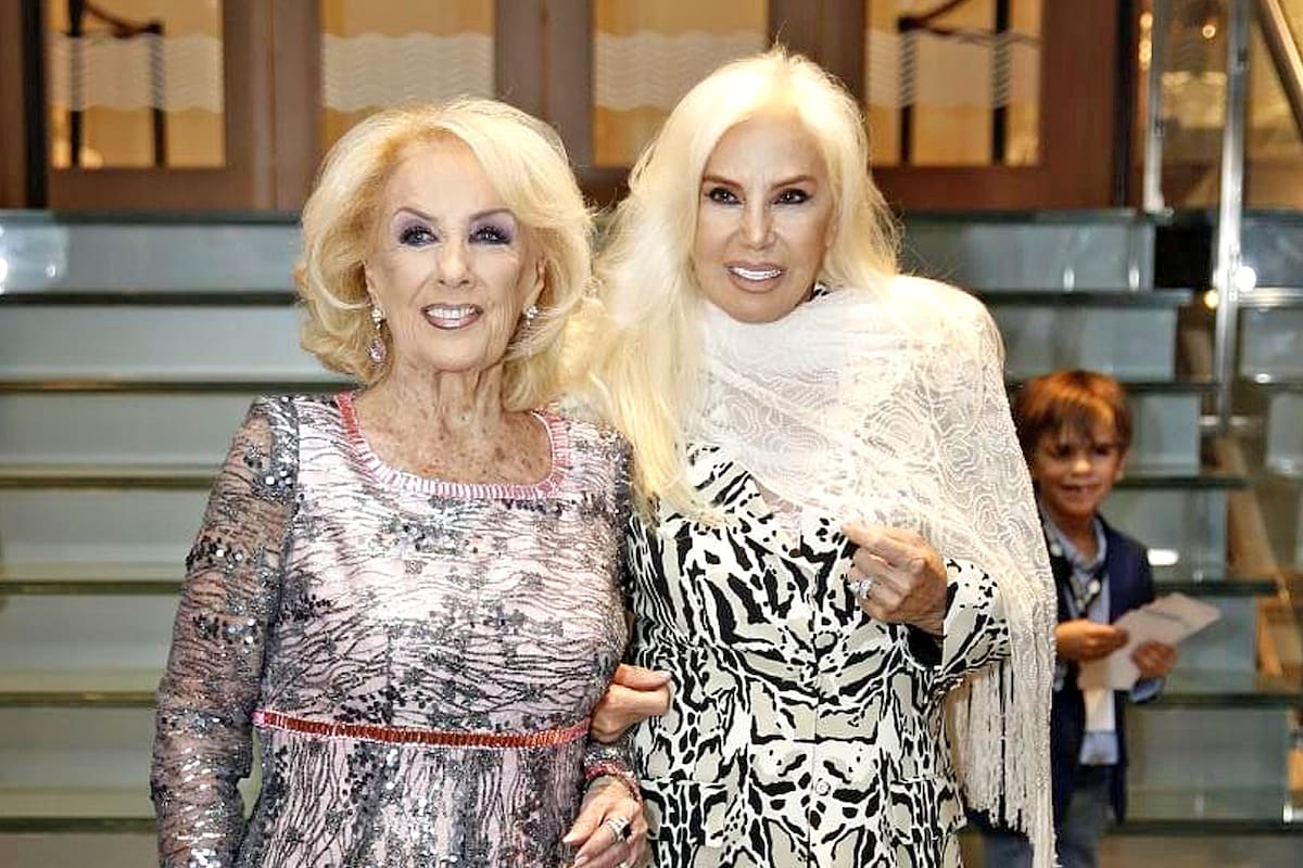 Mirtha Legrand y Susana Giménez en la reapertura del Teatro Tronador de Mar del Plata