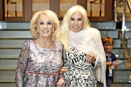 Mirtha Legrand y Susana Giménez en la reapertura del Teatro Tronador de Mar del Plata