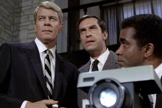 El día que un ejemplar de LA NACION fue clave en un episodio de la popular serie de los 60