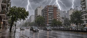 Se avecina un cambio parcial del pronóstico en el AMBA, aunque se mantendrán las lloviznas dispersas y temperaturas algo frescas para la época: las zonas afectadas