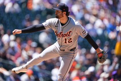 Mize y Torkelson levan a Tigres a victoria 10-2 sobre Rockies en 1er juego de doble cartelera