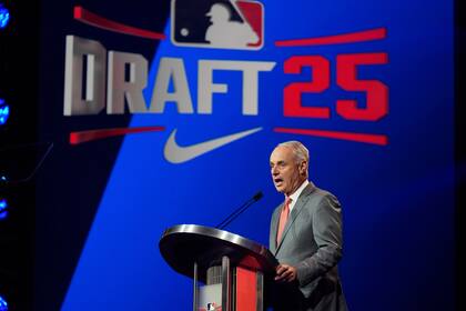 MLB avizora un cierre patronal en diciembre de 2026, con el tope salarial como punto de conflicto