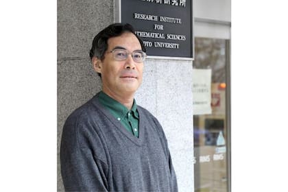 Mochizuki integra el Instituto de Investigación de Ciencias Matemáticas de la Universidad de Kioto y es editor en jefe de su revista científica, PRIMS