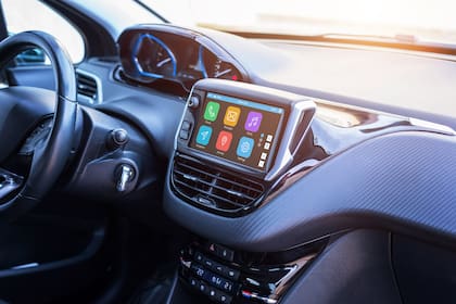 Pantalla táctil. Navegadores GPS, conectividad y entretenimiento dispararon el uso de la electrónica