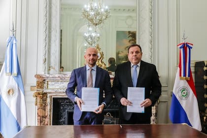 Mogetta, en ocasión de la firma del acuerdo de Cielos Abiertos con Paraguay