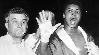 Mohamed Alí, Reino Unido, 18 de junio de 1963