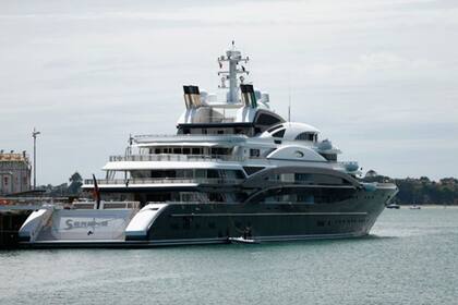 El yate personal de MBS le costó US$500 millones