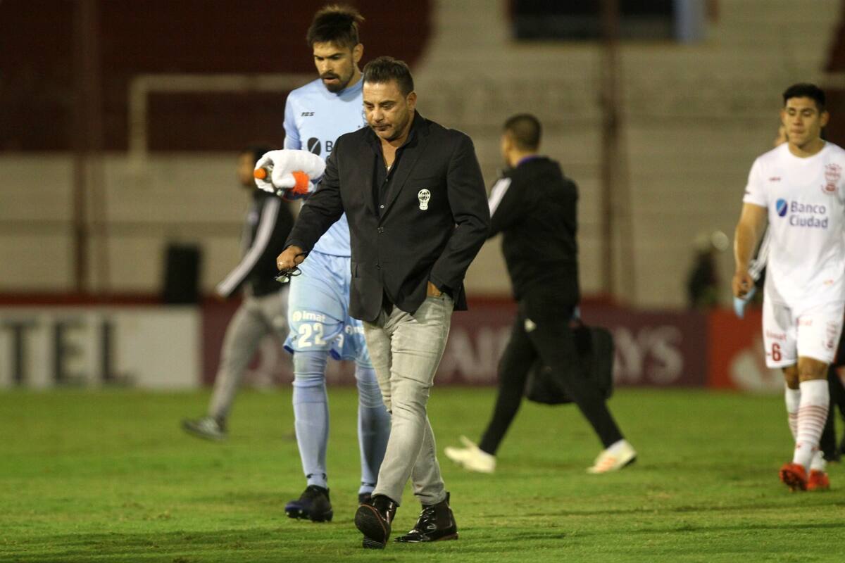Mohamed se va del Ducó: Huracán quedó fuera de la Copa Libertadores