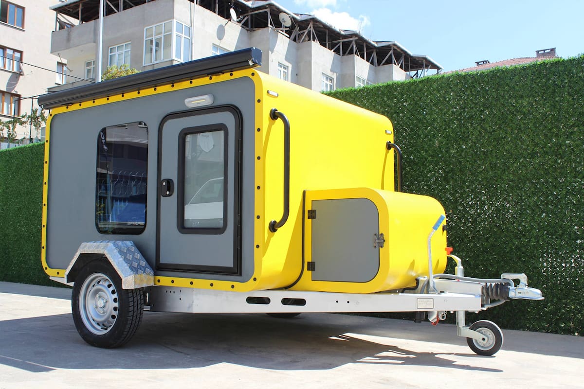 Mohican es tan liviana que incluso puede ser arrastrada por autos pequeños eléctricos