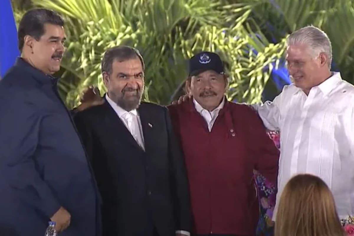 Mohsen Rezai, en la asunción de Daniel Ortega, junto con Nicolás Madura y Miguel Díaz-Canel