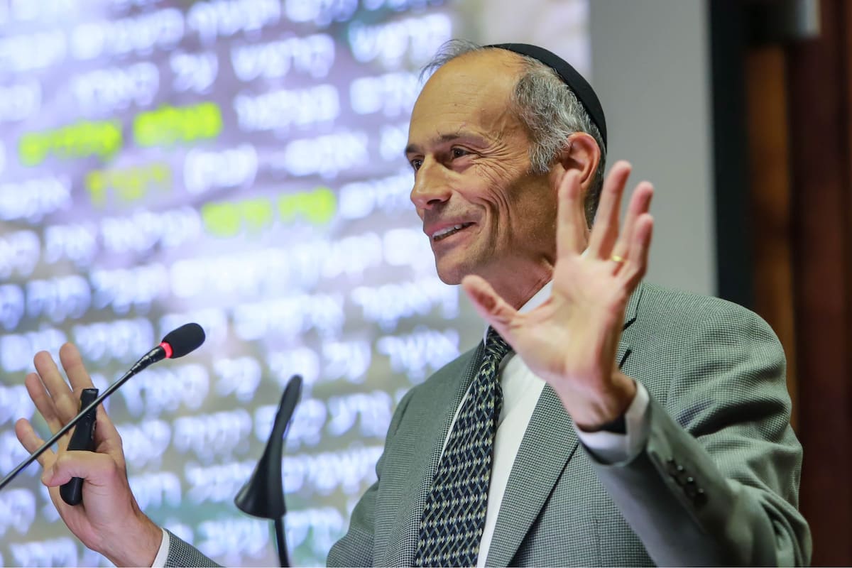 Mois Navon, ingeniero especialista en IA y ética, asesor nacional del Ministerio de Innovación, Ciencia y Tecnología en políticas y regulación de inteligencia artificial para el Gobierno de Israel