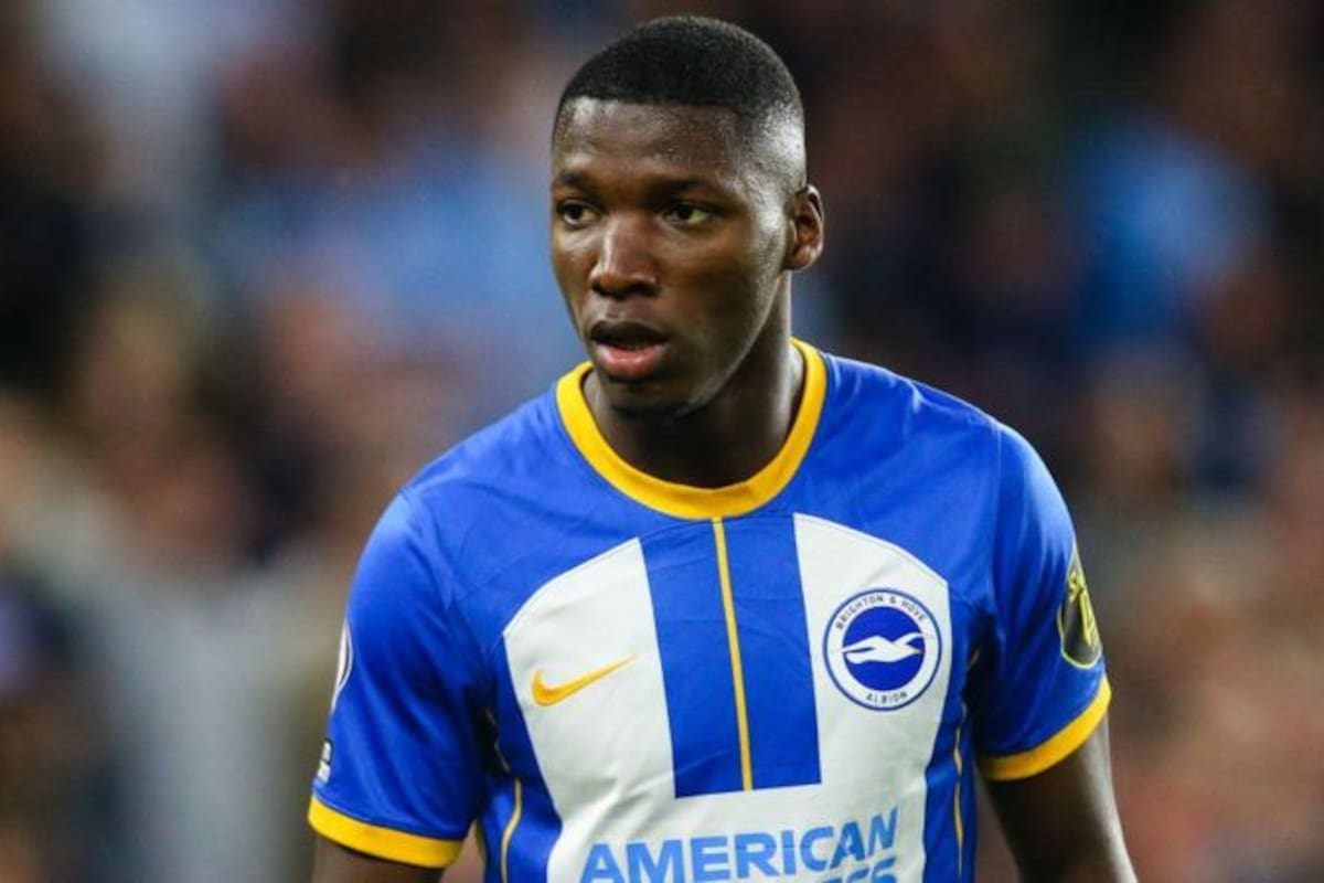 Moisés Caicedo debutó en la Premier League en abril de 2022