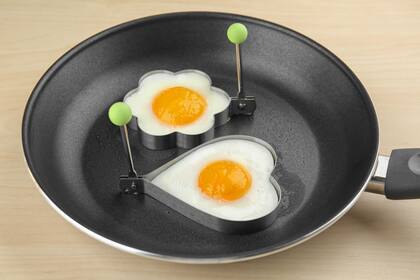 Moldes para darle forma a los huevos fritos
