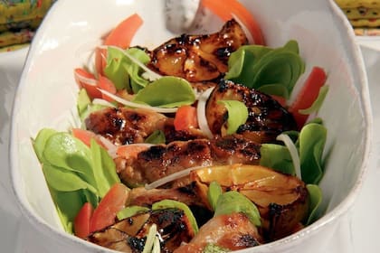 Mollejas crujientes con ensalada con receta de Francis Mallman