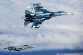 El Reino Unido refuerza la defensa militar de las islas con cuatro aviones caza