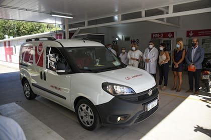 Momento en que arriban las vacunas Sputnik V al Hospital Modular de Granadero Baigorria, localidad cercana a Rosario.