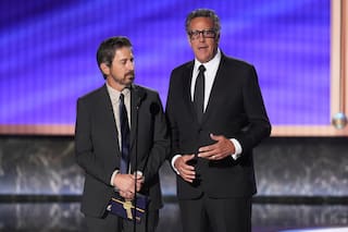 Momentos de los Emmy: Tramell Tillman, Colbert gana y un joven que salió de su zona de confort