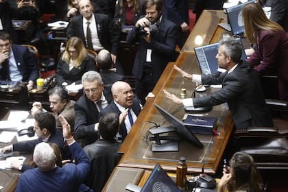 Momentos de tensión en la última sesión de la Cámara de Diputados