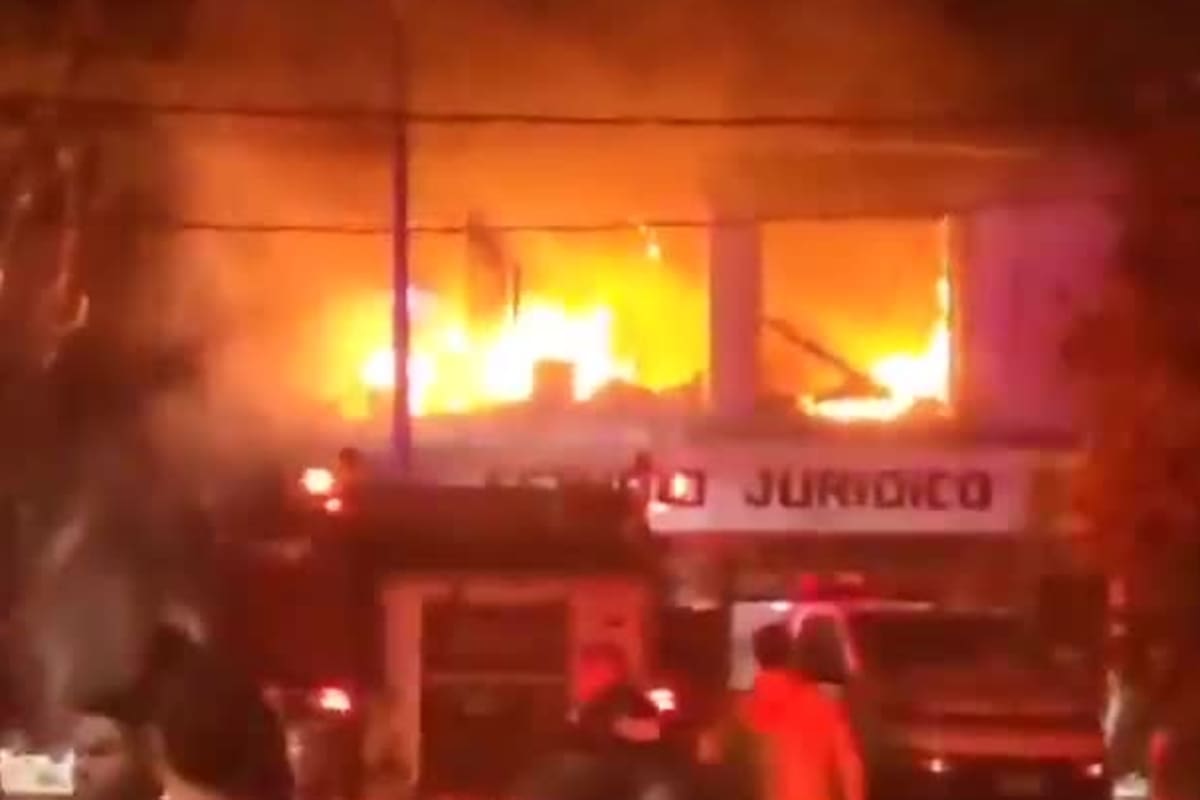 Momentos después de la explosión en Santos Lugares