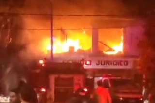 Una fuerte explosión en Tres de Febrero deja al menos seis heridos y 40 familias evacuadas