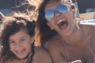 Mónica Ayos mostró cómo está hoy su hija Vicky y sorprendió el gran parecido entre ambas