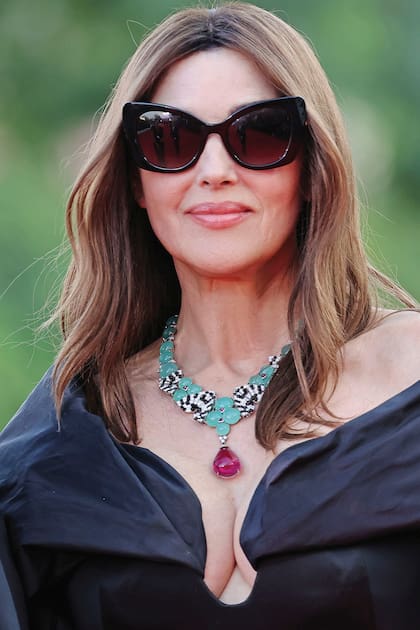 Monica posa fabulosa en el 81° Festival de Cine de Venecia, en 2024, donde presentó la película Beetlejuice Beetlejuice, dirigida por Burton