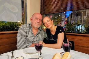 Su empresa quebró y empezaron de cero en Lituania: abrieron un "rincón" argentino que ya es un éxito