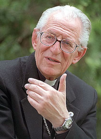 Monseñor Karlic