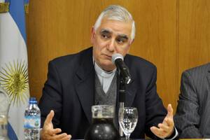 Monseñor Jorge Lozano obispo Gualeguaychú Iglesia fútbol AFA Grondona Prode
