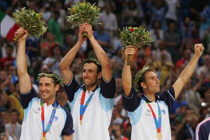 Montecchia, Ginóbili y Sánchez, en Atenas 2004