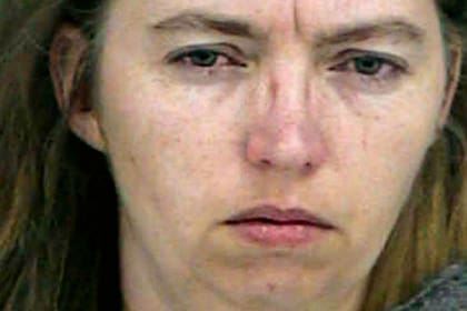 Montgomery asesinó a una mujer en 2004 y le cortó el vientre para robarle el bebé.