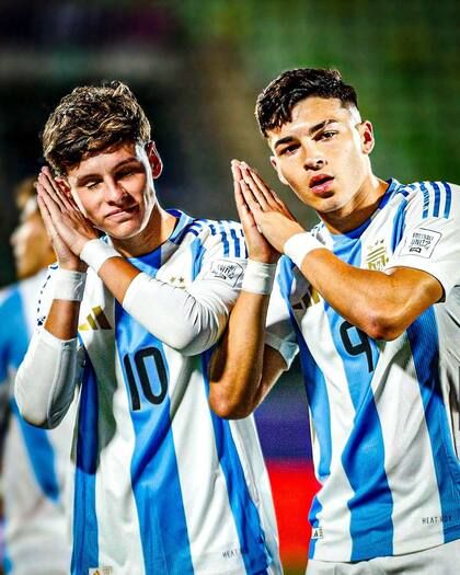 Montoro, enganche, y Sarco, goleador, sueñan con el título mundial